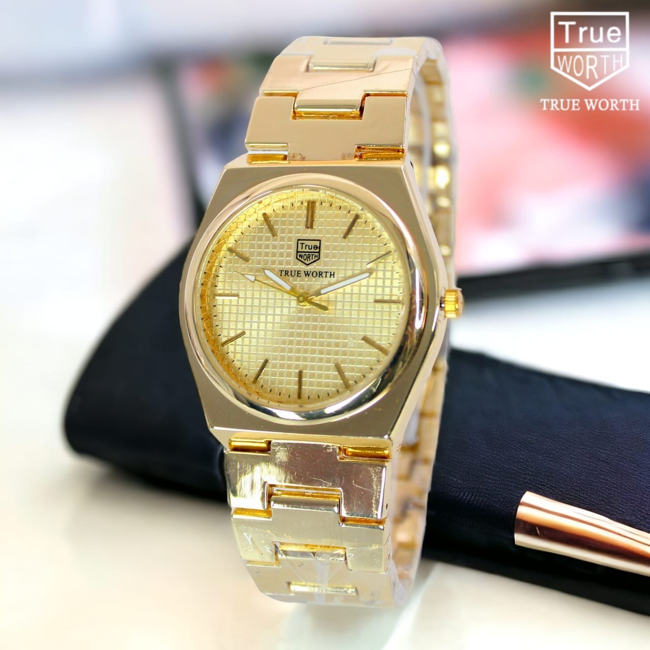 Sleek Prism - Limited Edition Trueworth PRX - Mineral glass - Premium Finish